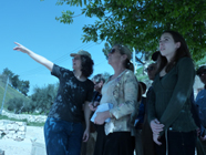 Hagit Ofran leading tour in E J'lem 186x140.jpg