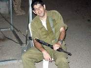 Yariv_Oppenheimer_IDF_Uniform186x140.jpg